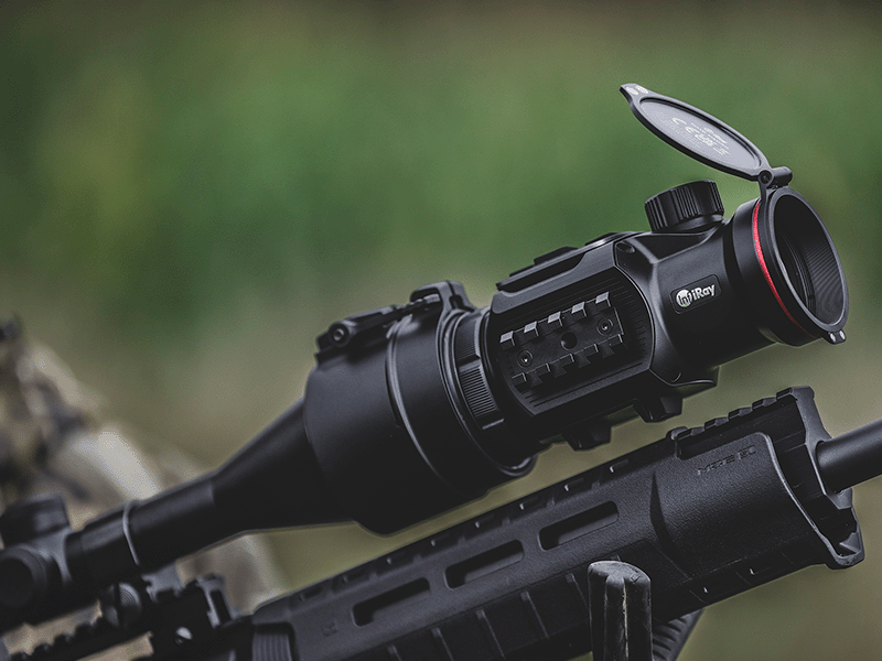 Infiray MATE Series - Thermal Clip-on attached to a scope.